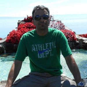 Meet your Posher, Eric